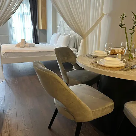 Nm Beyoglu * Κωνσταντινούπολη